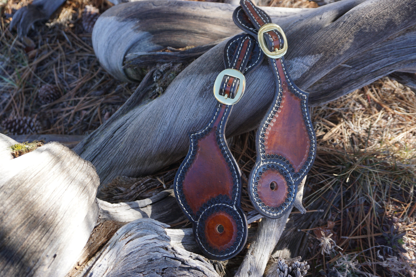 Spur Strap two tone