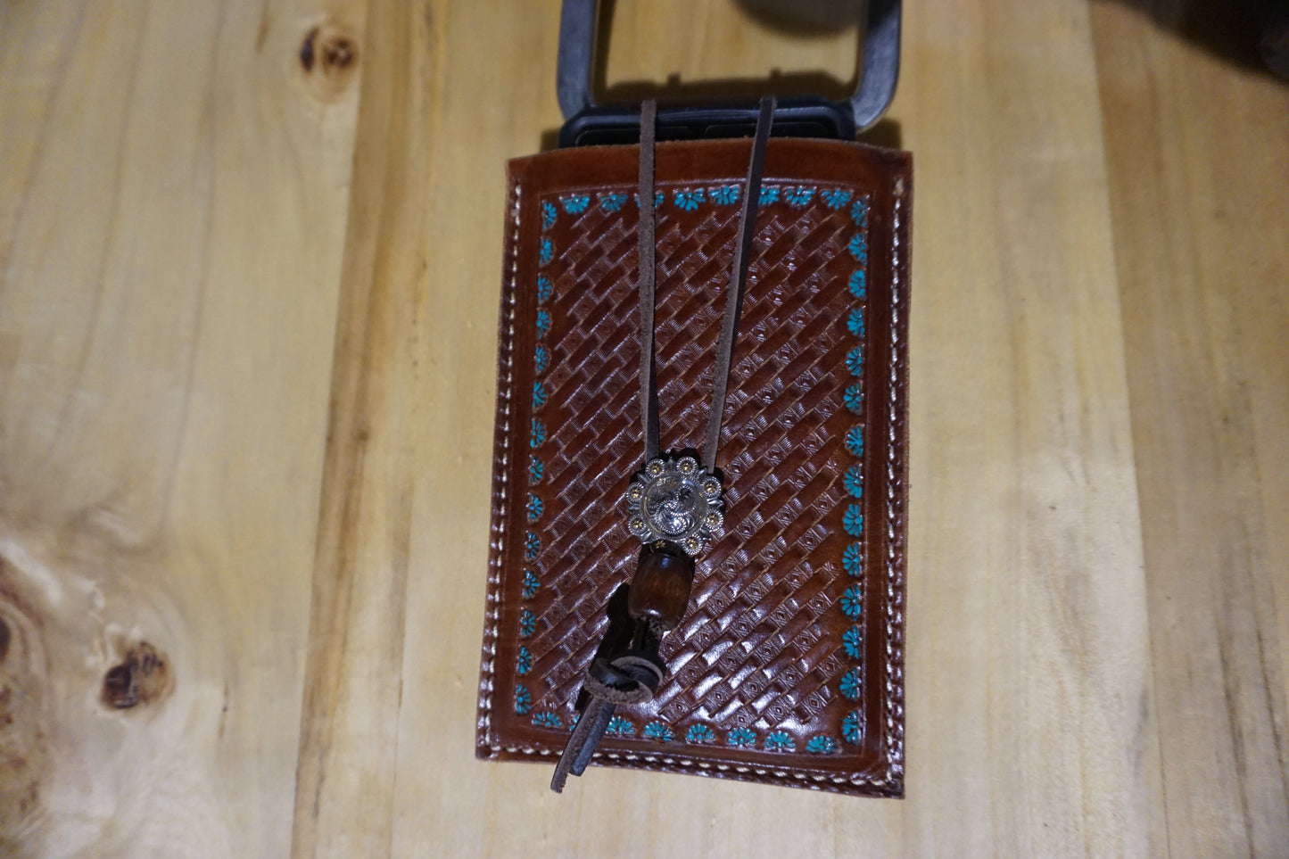 Saddle Cell Phone Holder #092